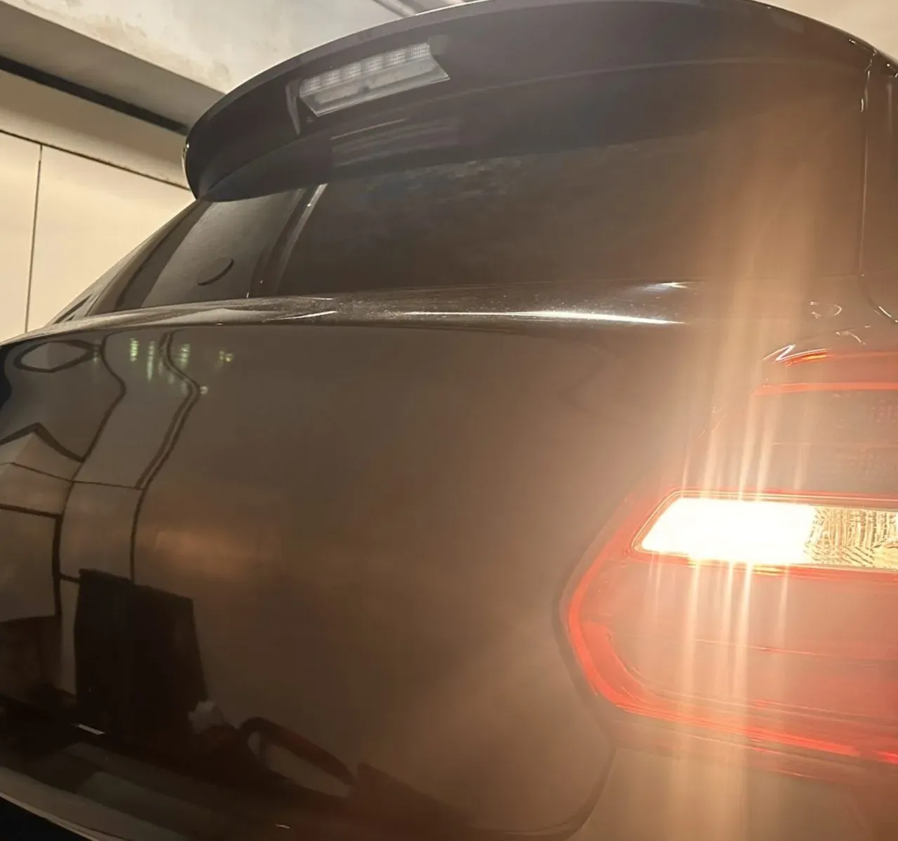 ZC33Sのフォグランプを明るいLED電球に交換する方法を解説 - 画像1